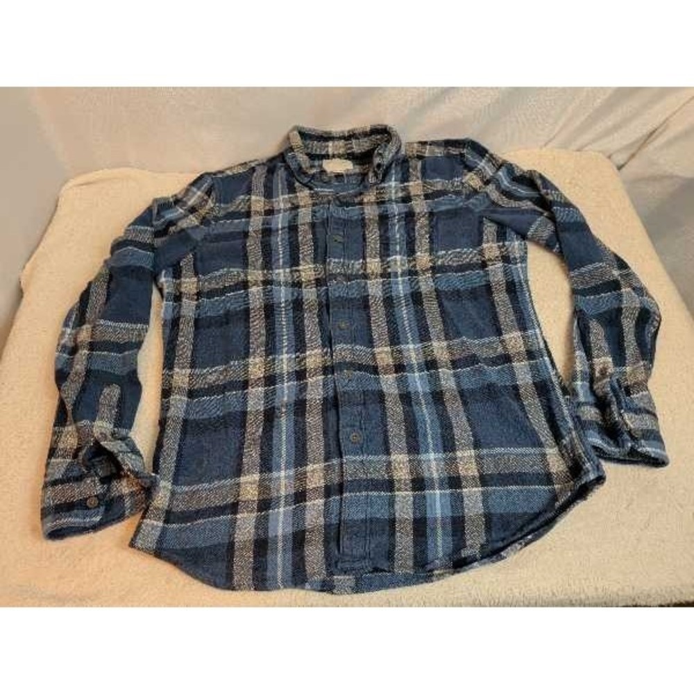 American Eagle Plaid Flannel Shirt Men's Medium Blue Long Sleeve Button Up